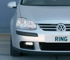 BRL0399-CAR